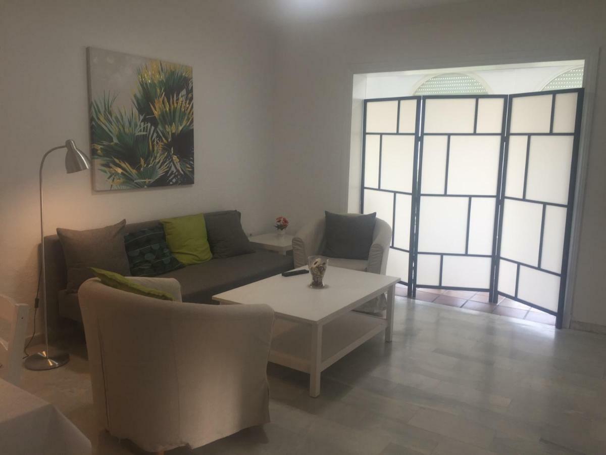 Malaga Paradise Beach 托雷德本纳贾尔邦 外观 照片